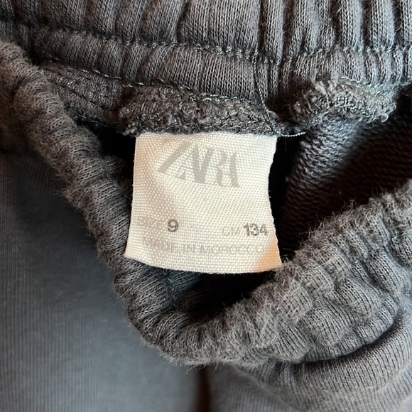 Zara Grey Sweat pants. - Picture 5 of 5